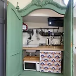 בית אירוח Op Woonboot Hartje Centrum