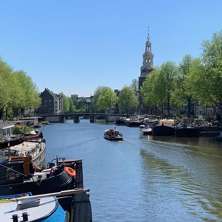 Op Woonboot Hartje Centrum *