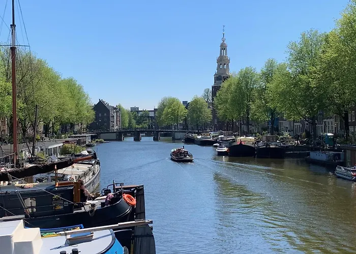 Op Woonboot Hartje Centrum *